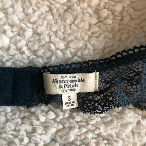 Nice Navy Blue A&F Bralette - Picture 4 of 4